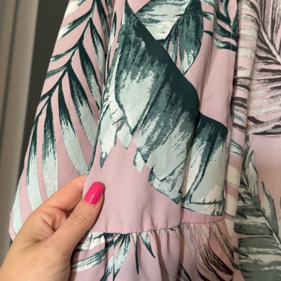 Summer Vacation Pink & Green Leaf Print Kimono Bathing Suit Pool Cover Up - Picture 6 of 7